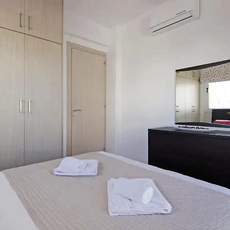 Nissinia - Nissi Area *