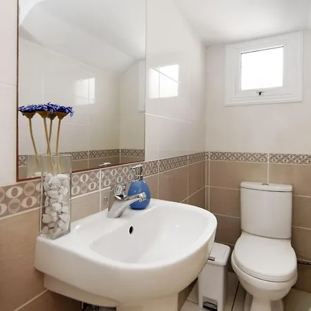 Nissinia - Nissi Area Villa