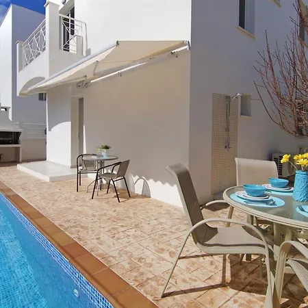 Villa Nissinia - Nissi Area Ayia Napa