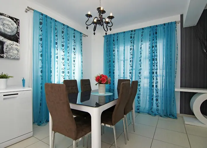 Nissinia - Nissi Area ヴィラ