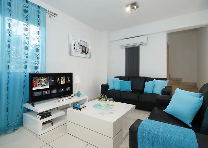 Nissinia - Nissi Area アヤナパ