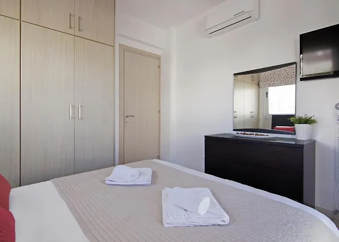 Nissinia - Nissi Area *