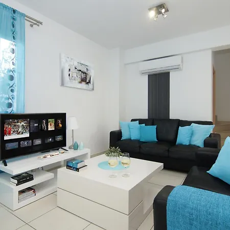 Nissinia - Nissi Area Ajía Nápa